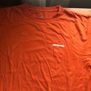 Men’s short-sleeved Patagonia new without tags